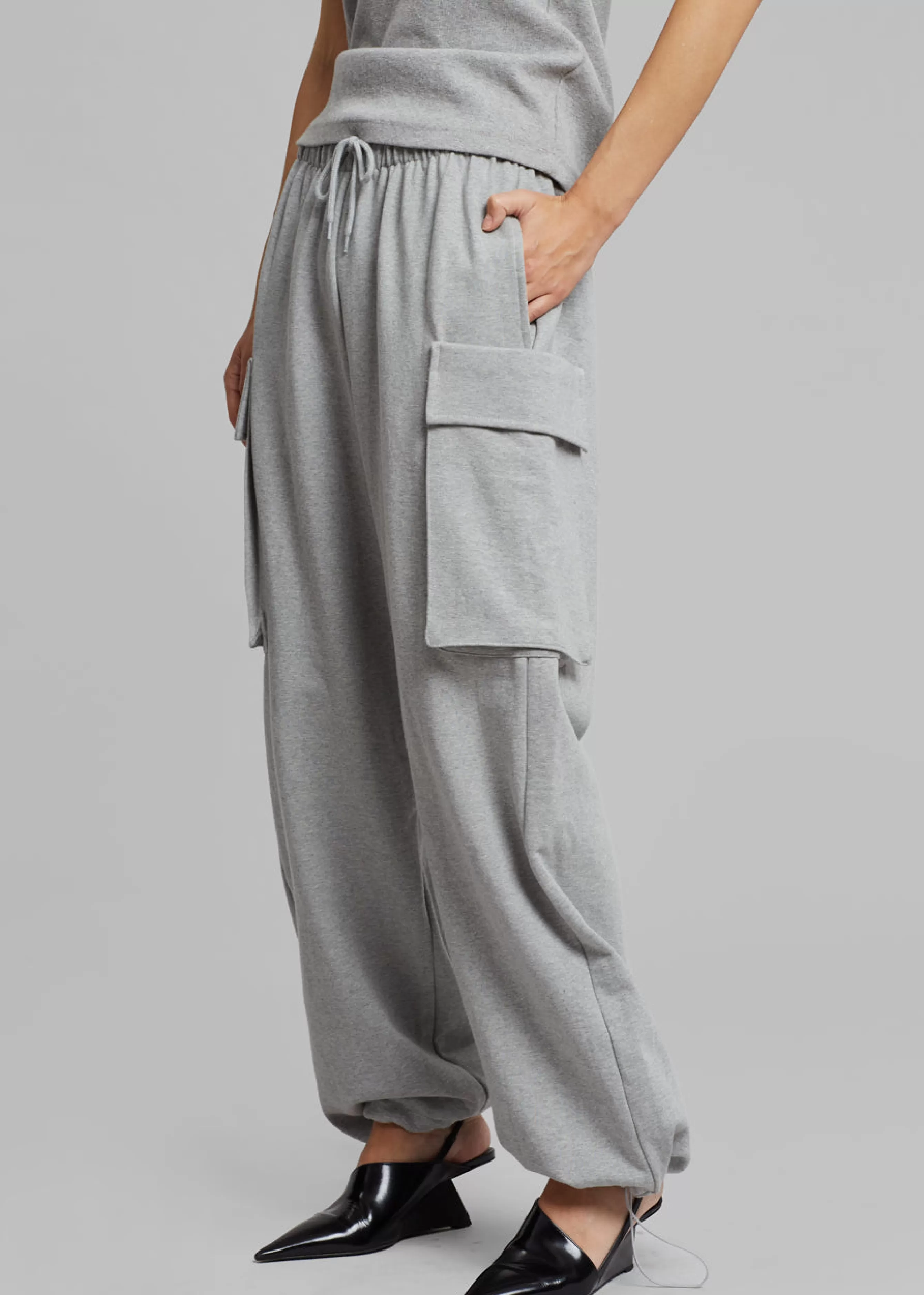 Women The Frankie Shop Aliz Cargo Sweatpants