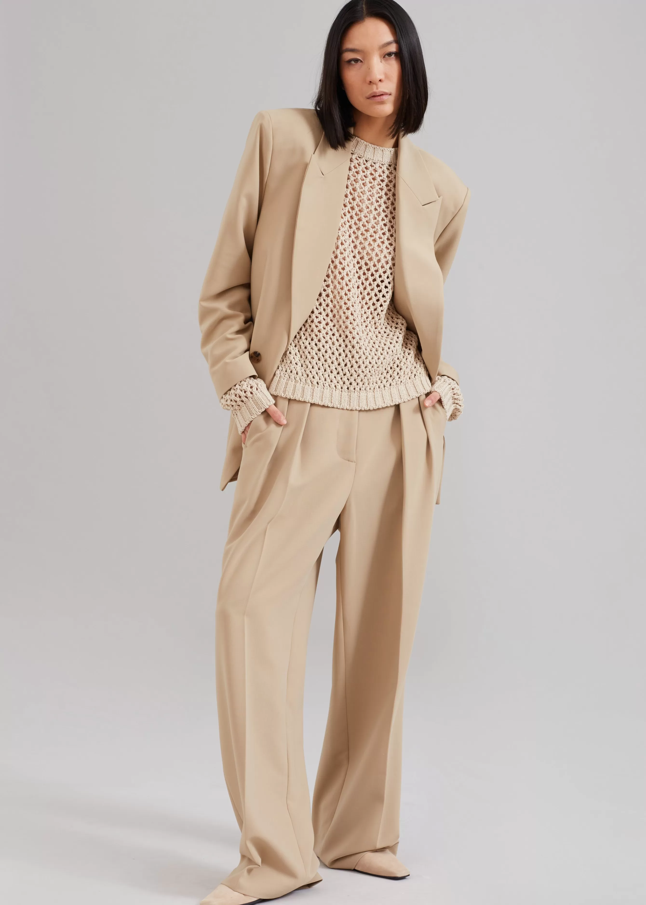 Women The Frankie Shop Corrin Pleated Trousers