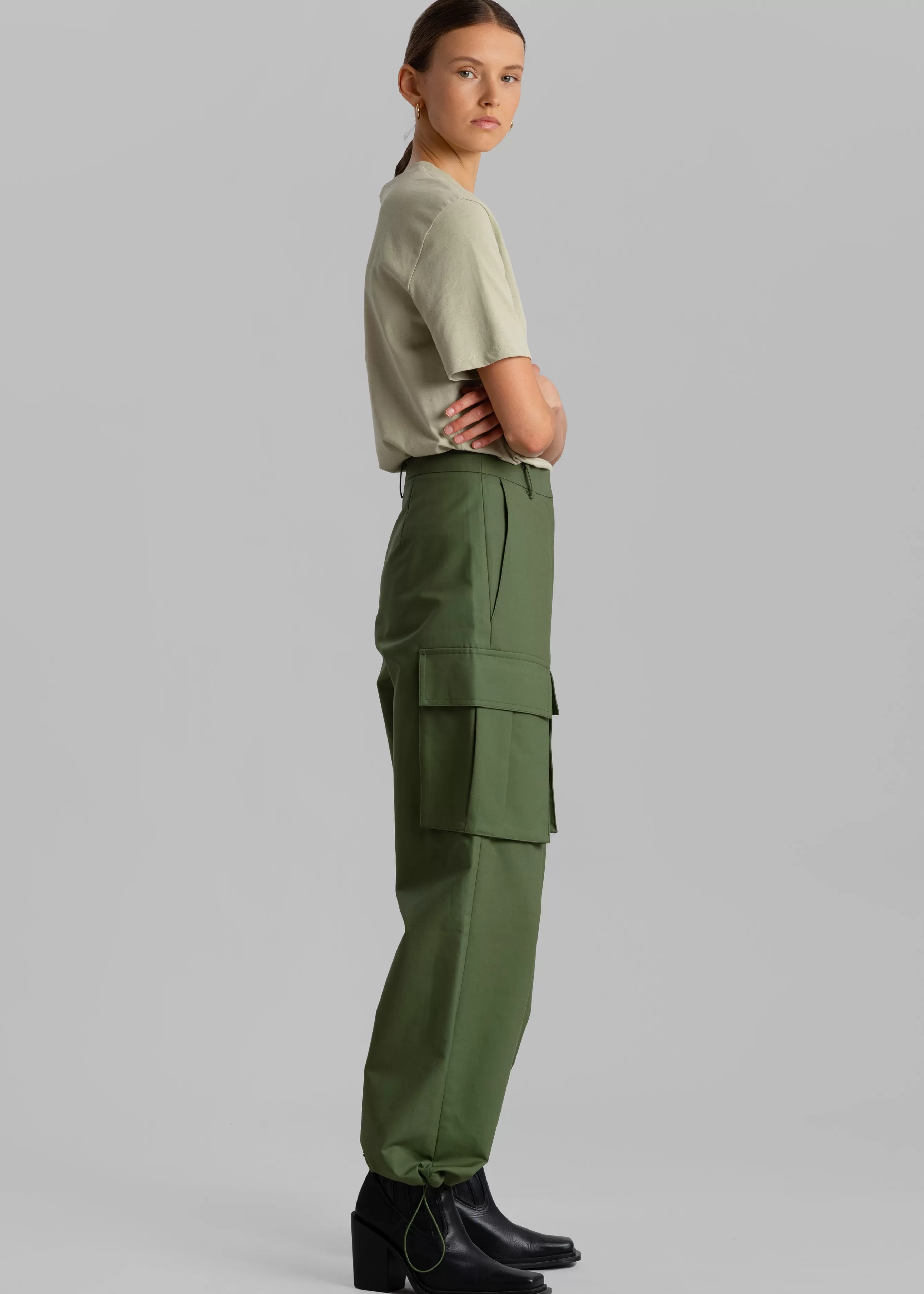 Women The Frankie Shop Gia Cargo Pants