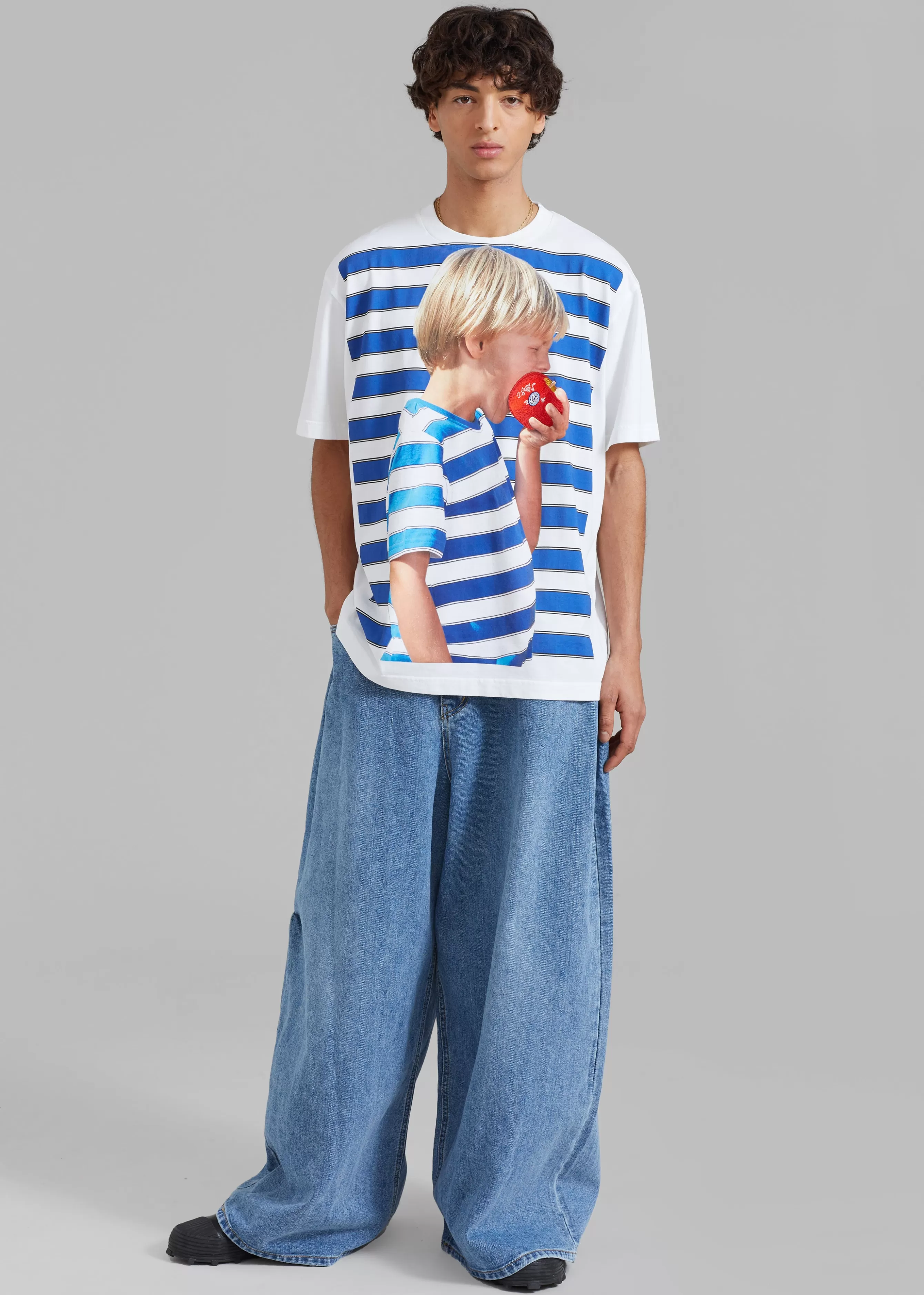 Men The Frankie Shop Jw Anderson Boy With Apple Oversized T-Shirt