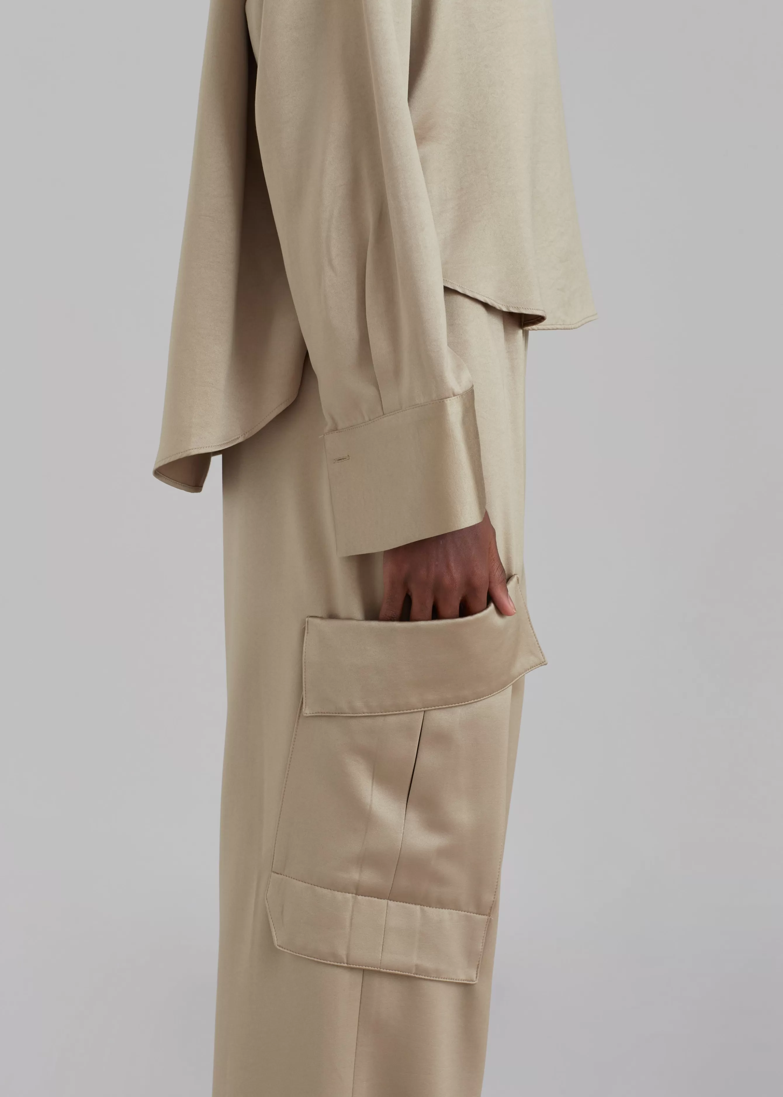 Women The Frankie Shop Kemp Silky Cargo Pants