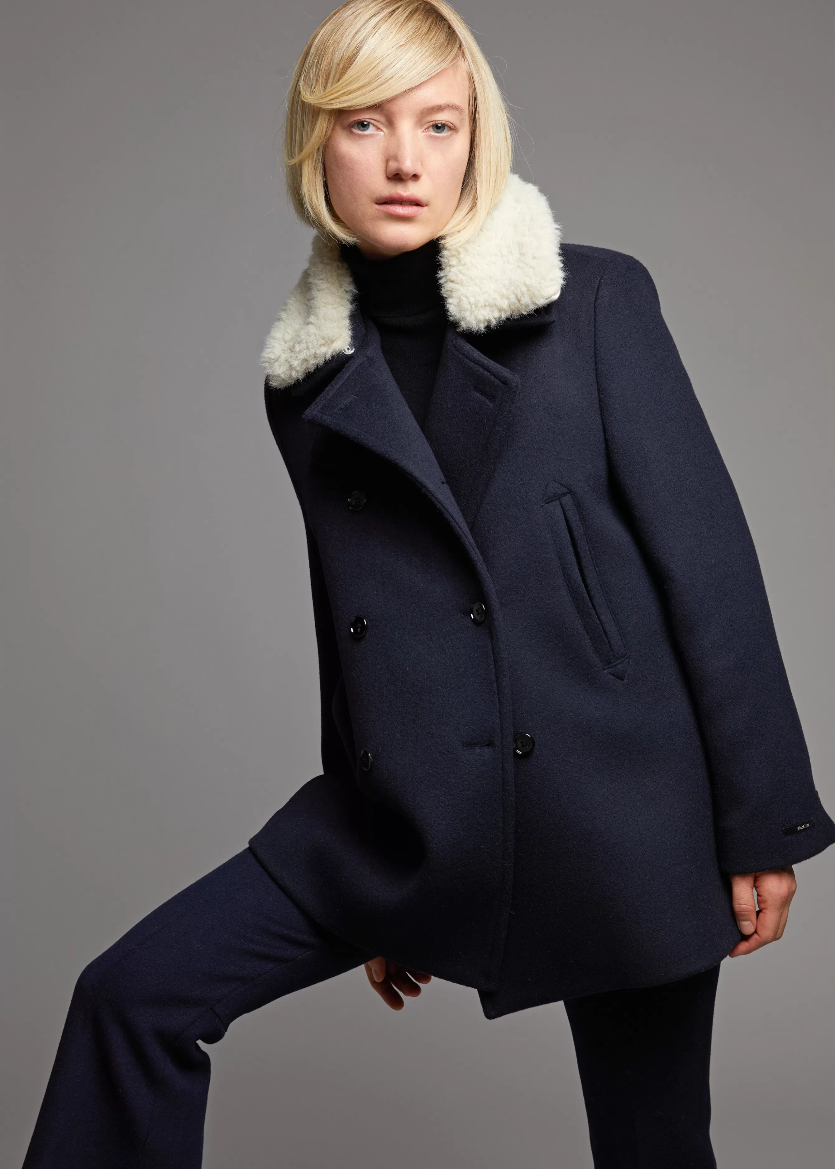 Women The Frankie Shop Kimmo Faux Fur Collar Peacoat