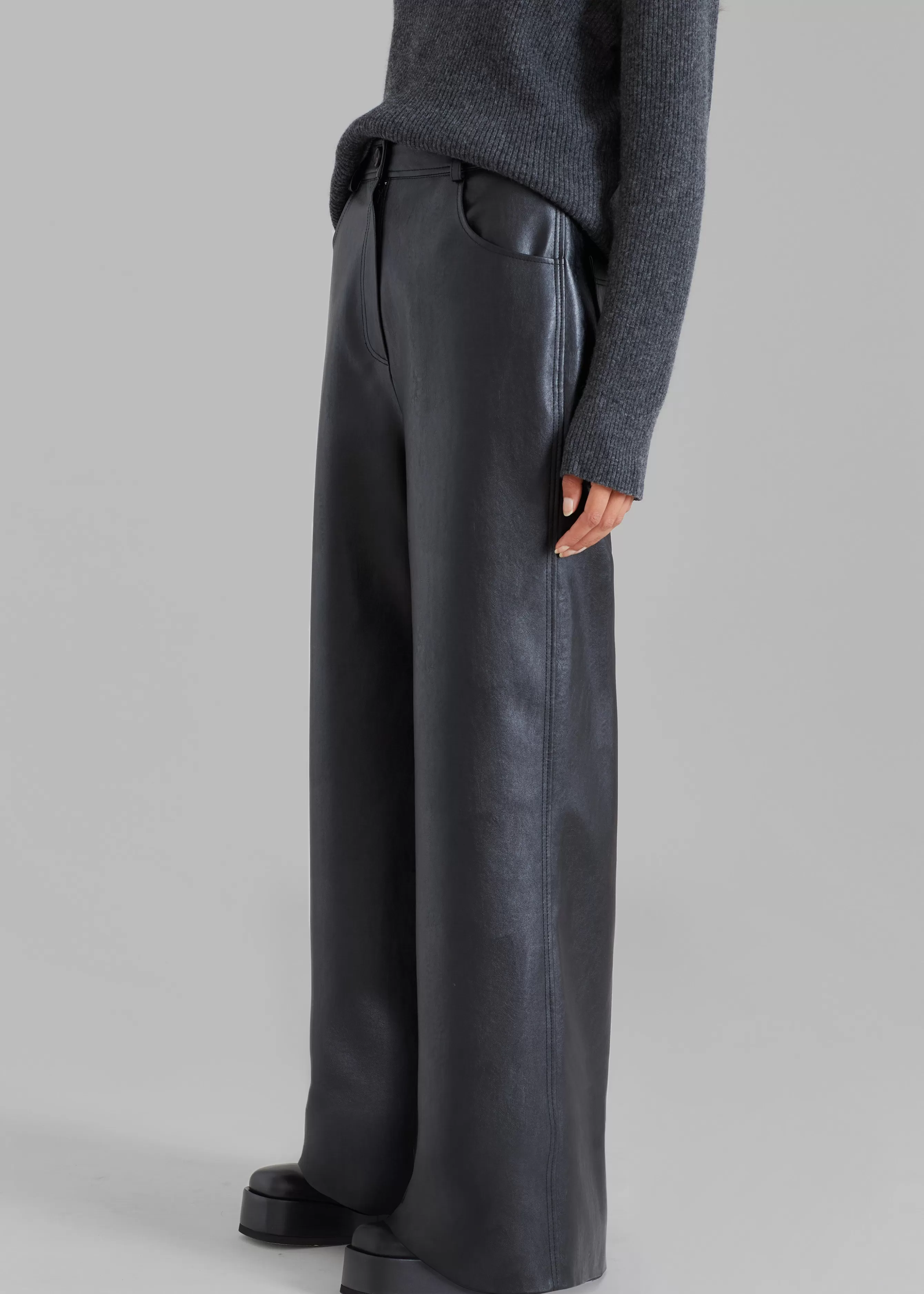 Women The Frankie Shop Kira Wide Pants