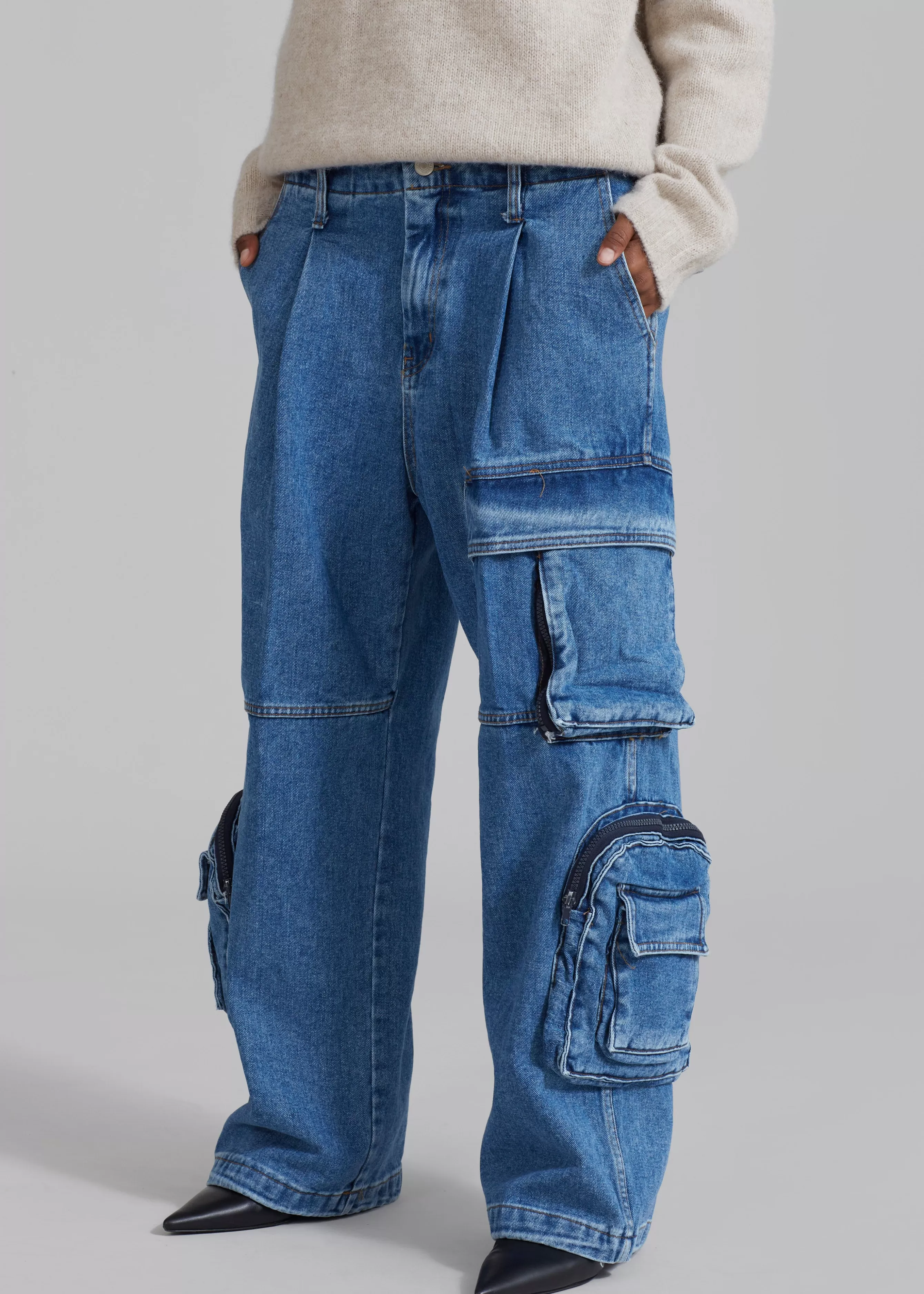 Women The Frankie Shop Lenny Cargo Jeans