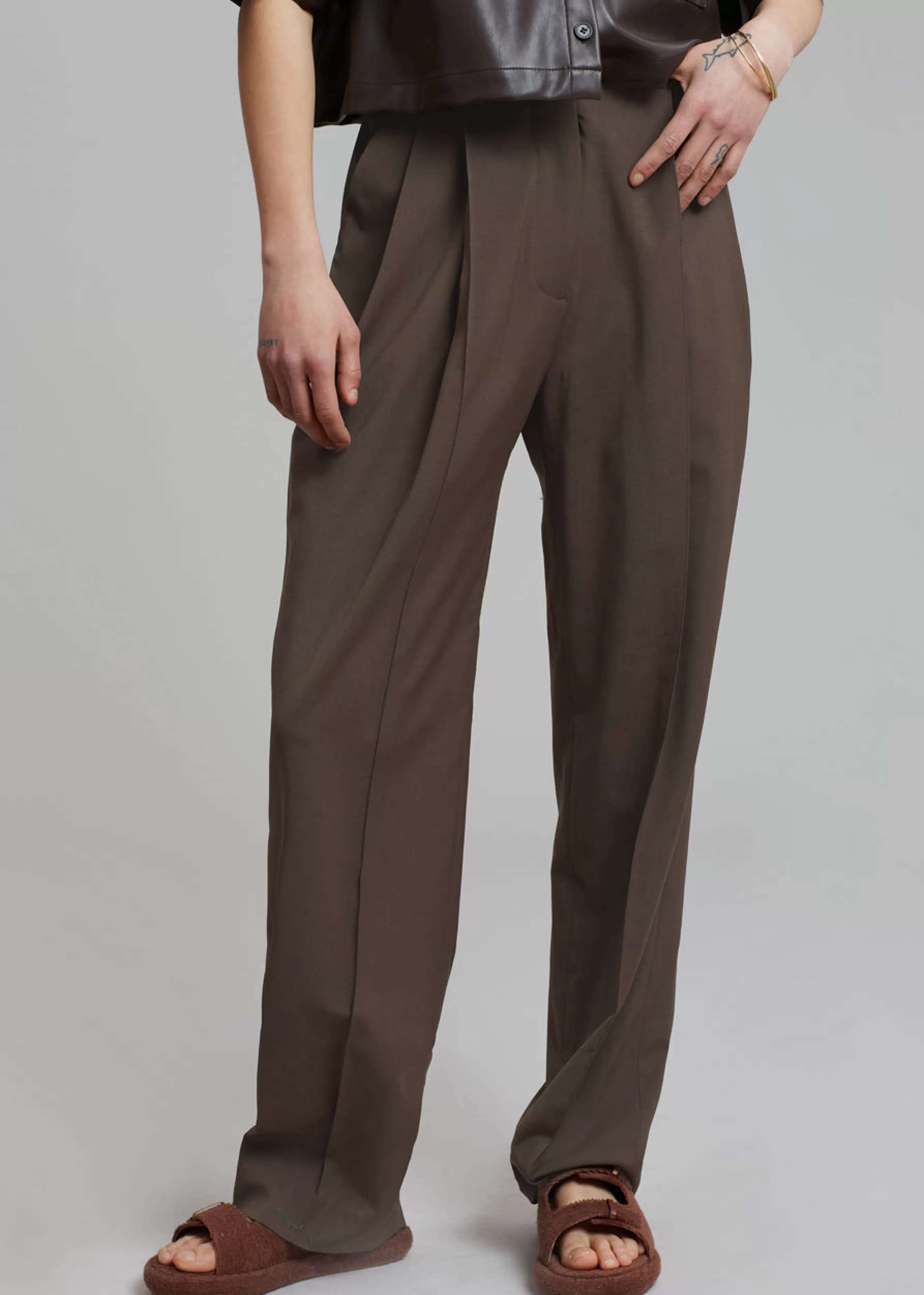 Women The Frankie Shop Low Classic Low Rise Trousers