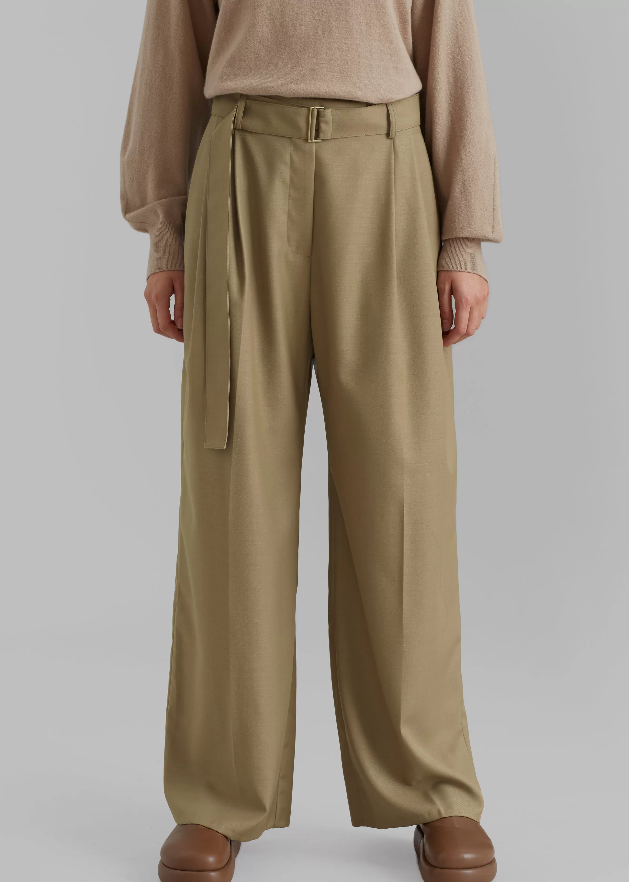 Women The Frankie Shop Lyxe Belted Pants