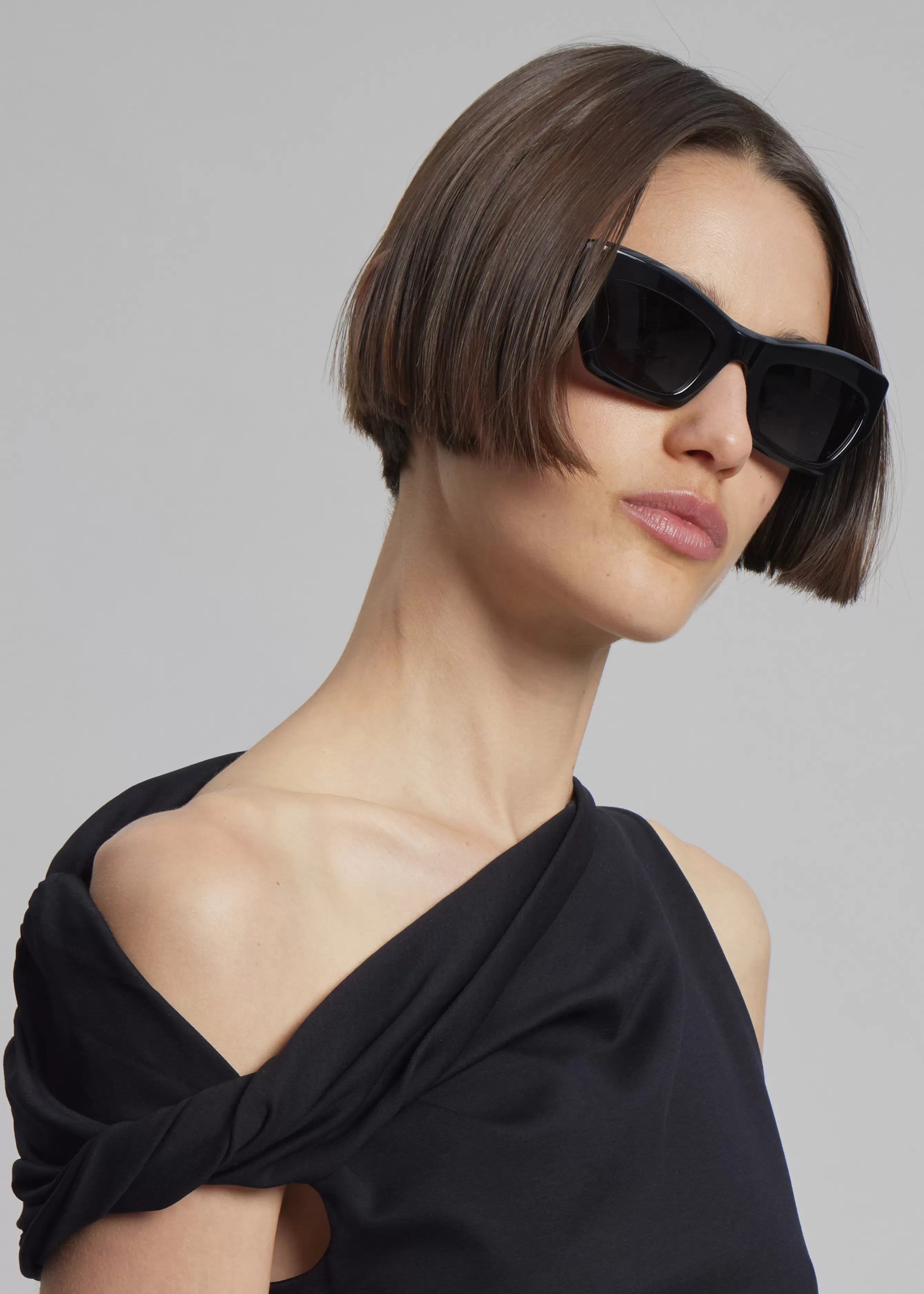 Women The Frankie Shop Port Tanger Ayreen Sunglasses