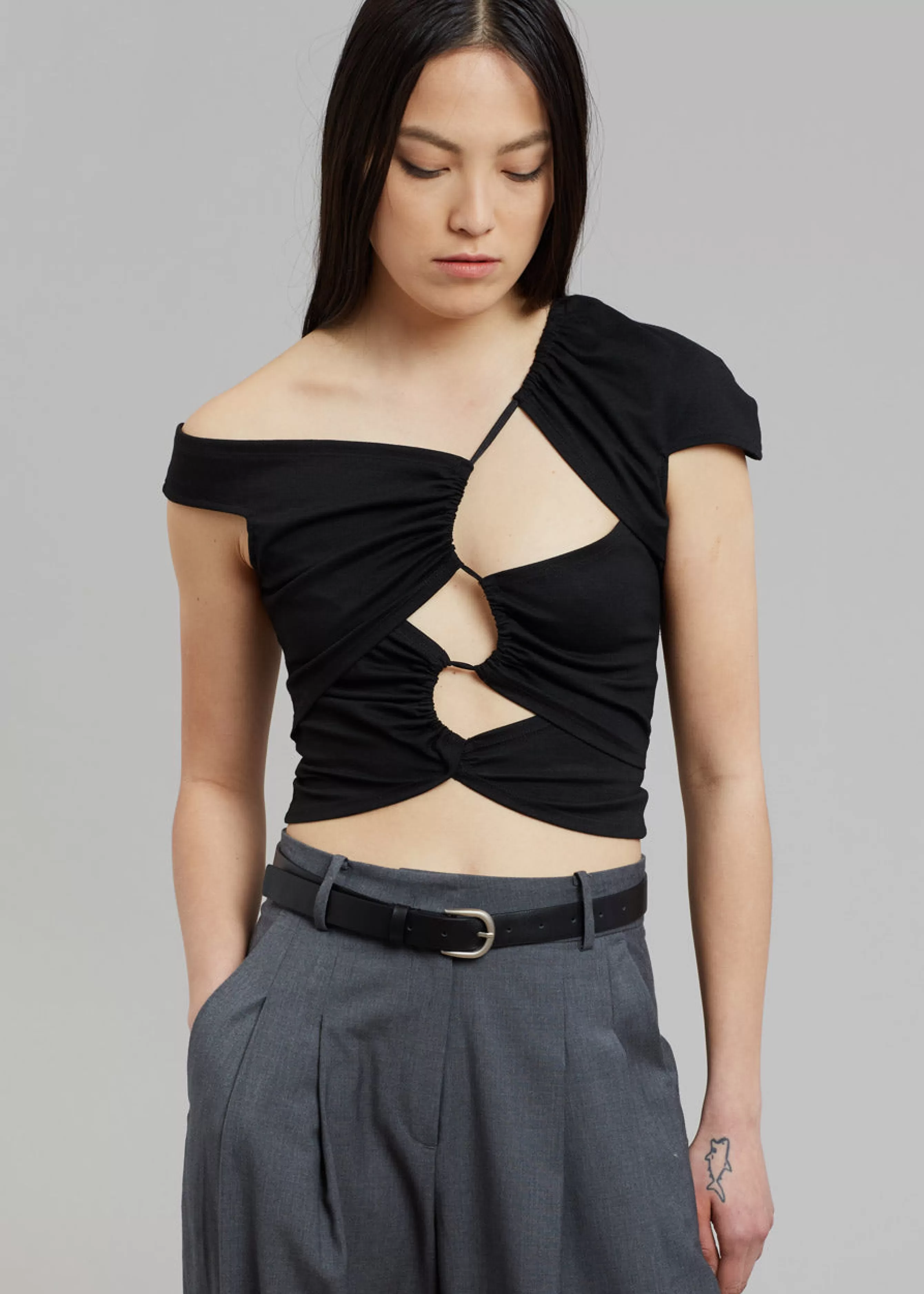 Women The Frankie Shop Sid Neigum Asymmetrical Cutout Tension Blouse