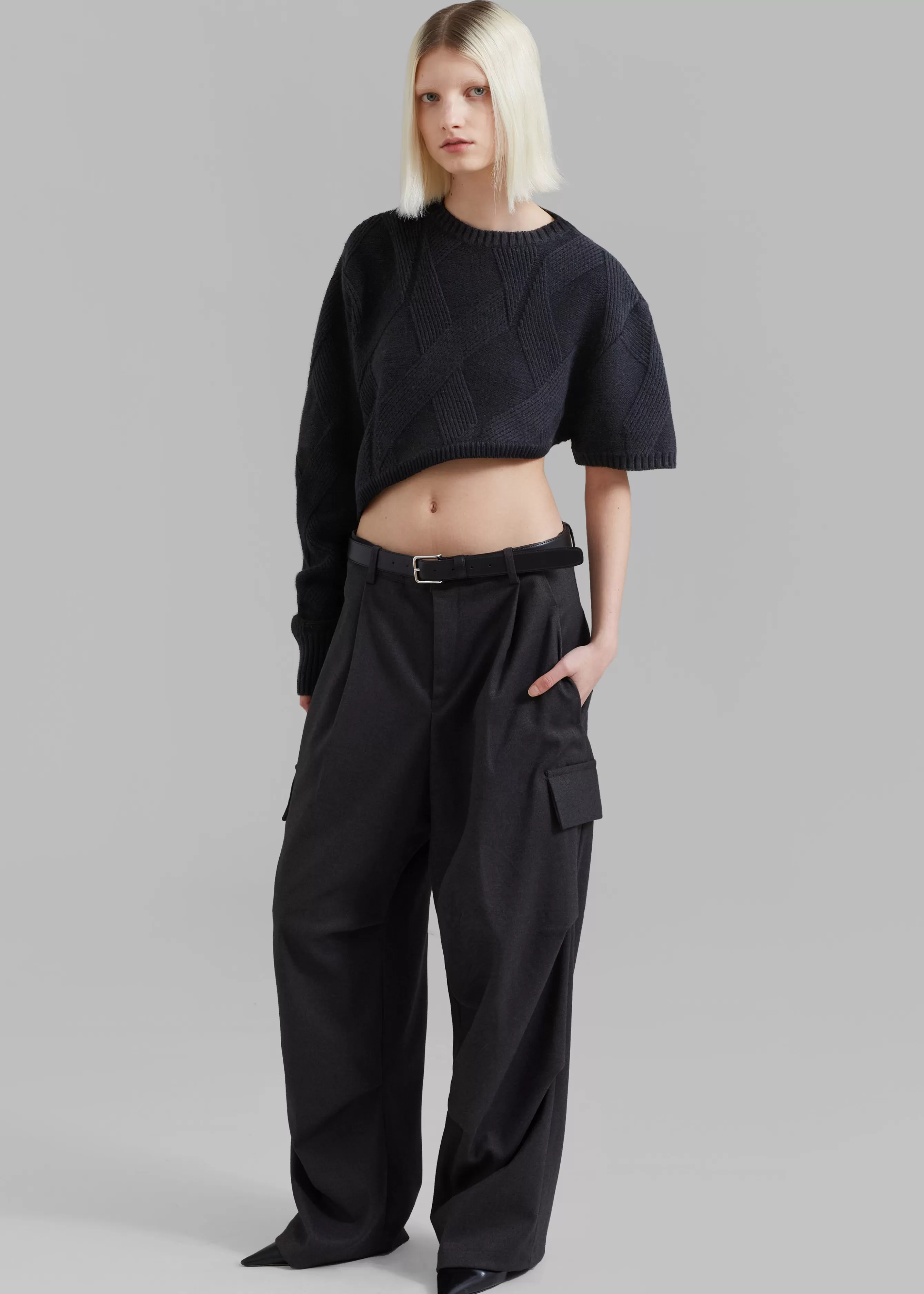 Women The Frankie Shop Soili Asymmetric Cropped Knit Top