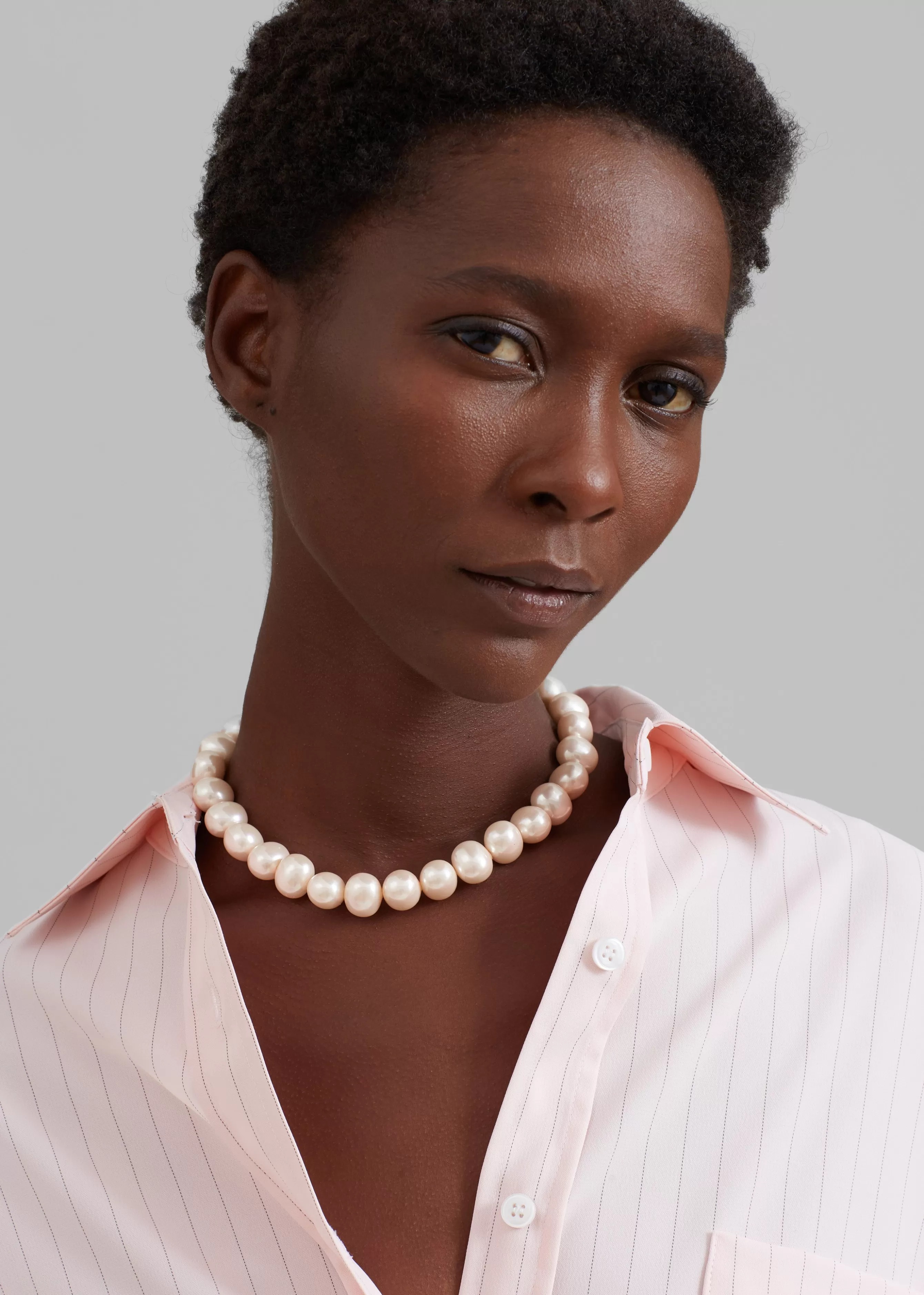 Women The Frankie Shop Tess Pearl Necklace