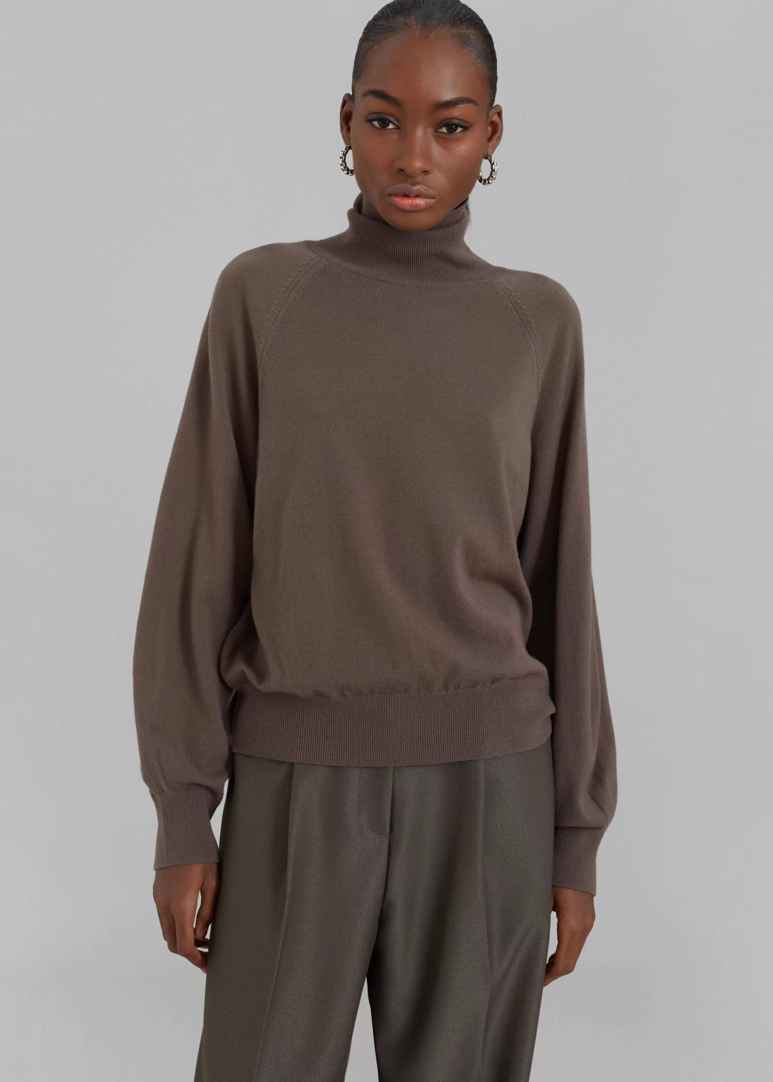 Women The Frankie Shop Variel Turtleneck Sweater